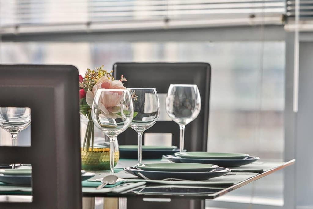 The Exclusive Gem Of Leeds - Sleeps 8 Apartman Kültér fotó