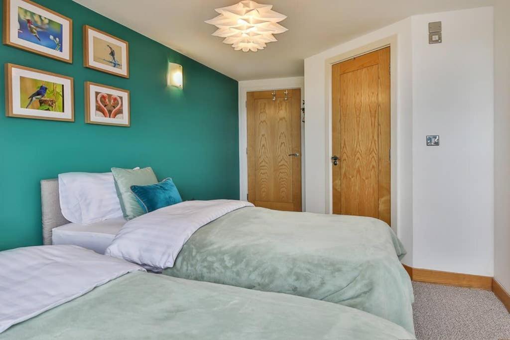 The Exclusive Gem Of Leeds - Sleeps 8 Apartman Kültér fotó
